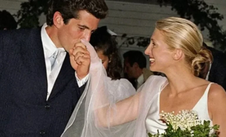 7 Powerful Reasons Carolyn Bessette Kennedy Wedding Dress Inspires