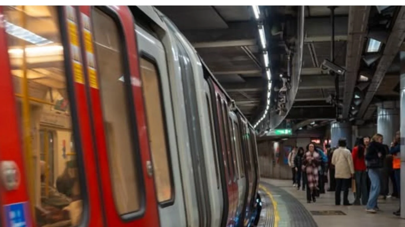 7 Shocking Truths About London Tube Strike Chaos 2026
